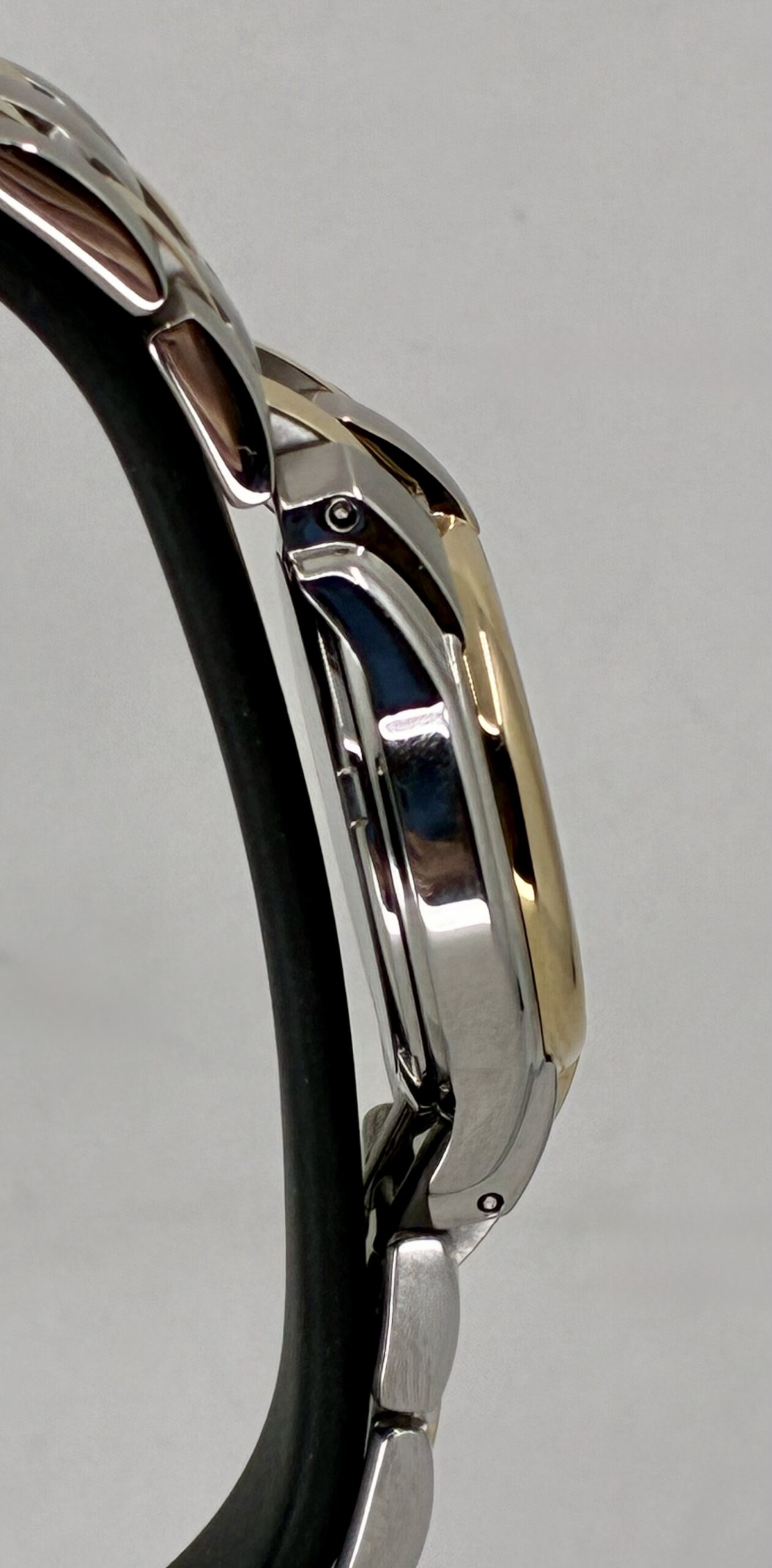 Illinois Watch Company Ladies 26mm Classic Wristwatch - Image 4